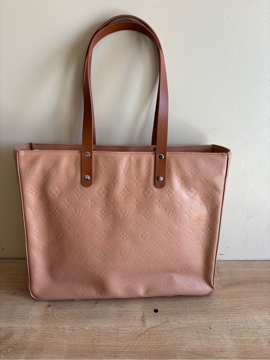 Louis Vuitton Handbags - Authentic Louis Vuitton vernis shoulder bag